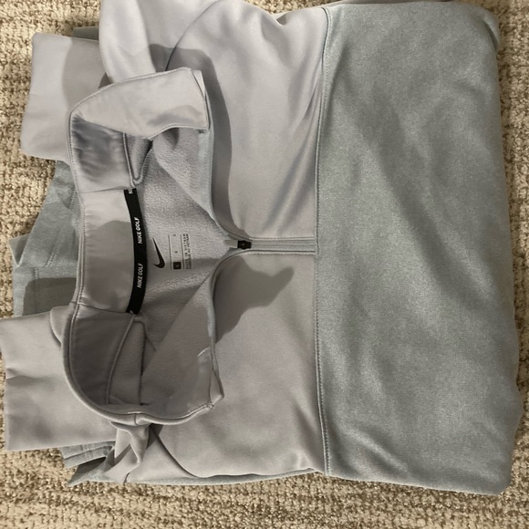 Half zip pull over Nike and under armour. 25 each - Picture 2 of 9